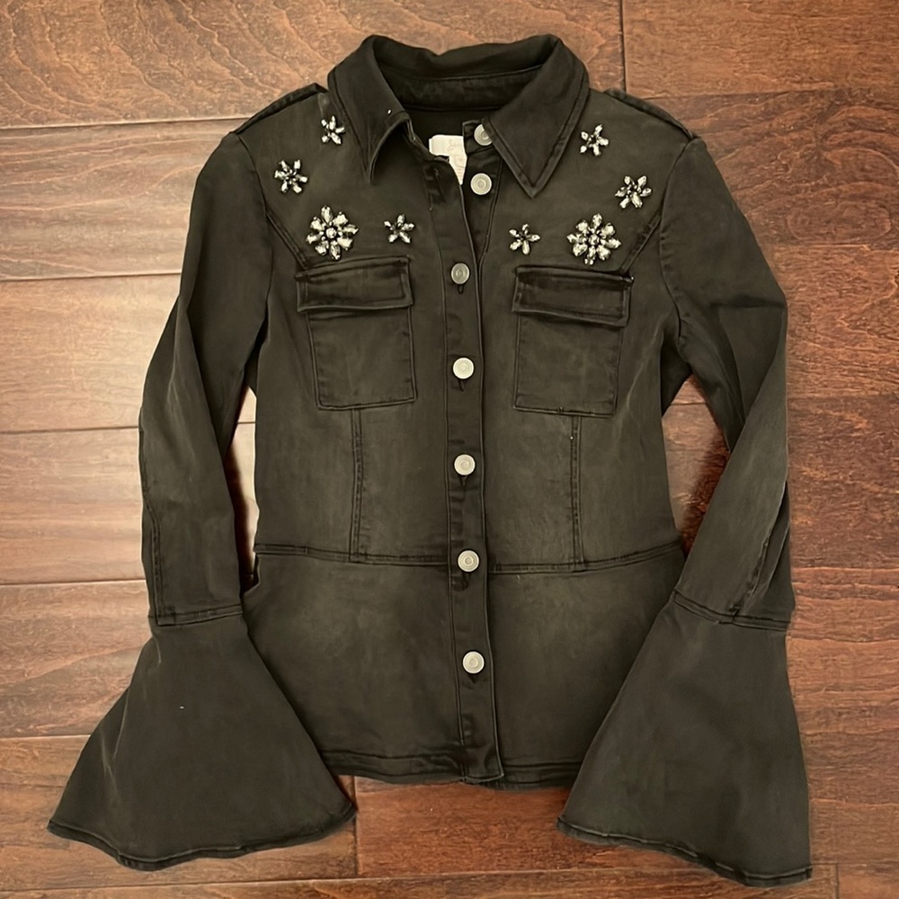 Scripted Womens stretch jean jacket with crystals